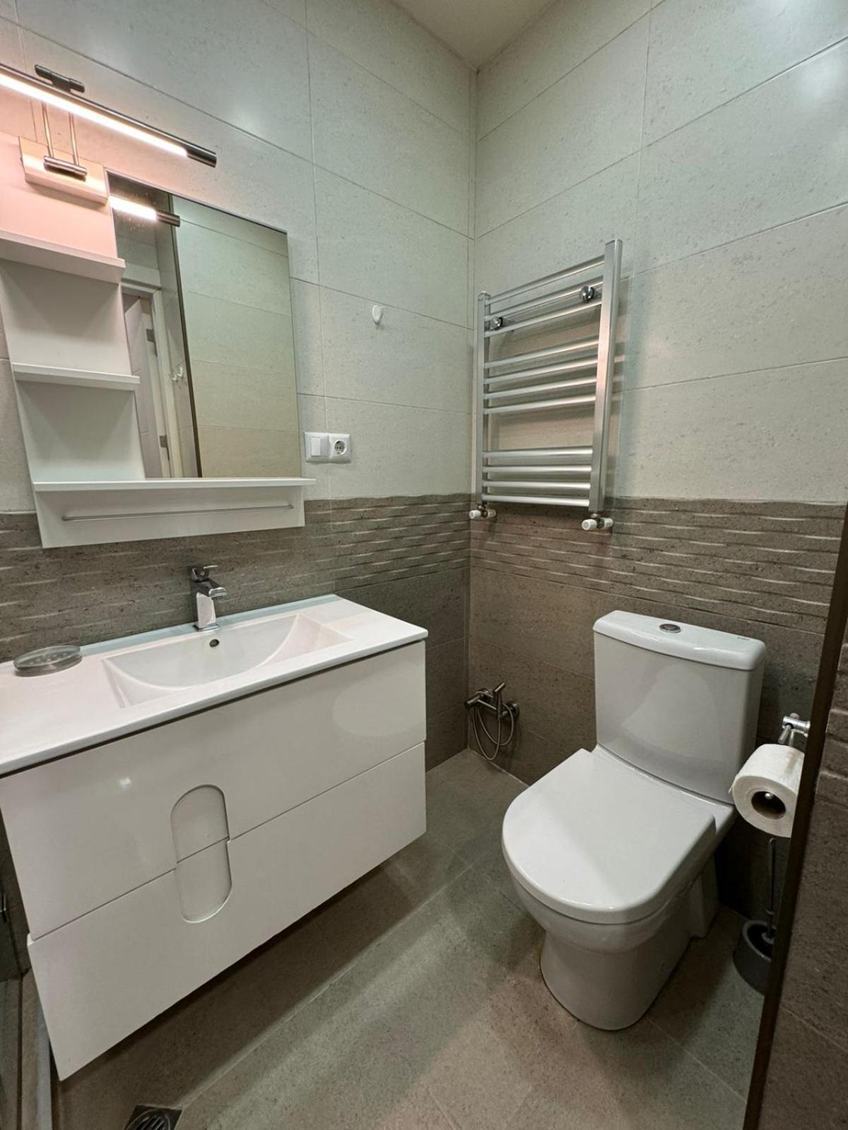 Appartment Giorgi Батуми Екстериор снимка