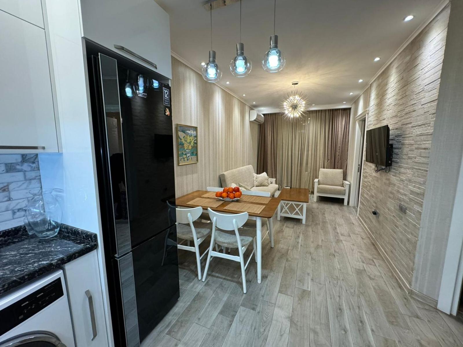 Appartment Giorgi Батуми Екстериор снимка