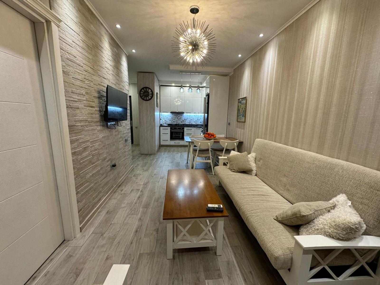 Appartment Giorgi Батуми Екстериор снимка